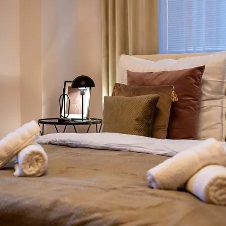 Your Center Stylish & Spacious アパート *