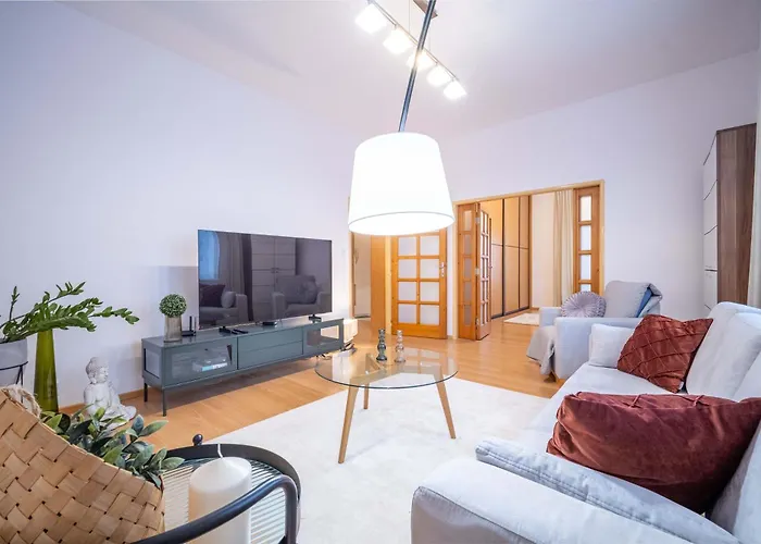 Your Center Stylish & Spacious Appartement Košice